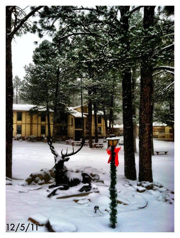 Village Lodge Ruidoso Zewnętrze zdjęcie