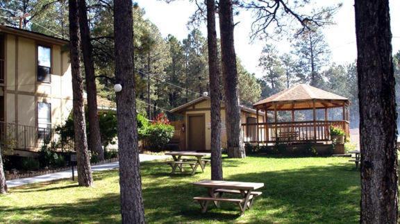 Village Lodge Ruidoso Zewnętrze zdjęcie